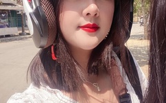 棒棒糖放屁眼里吸收小视频